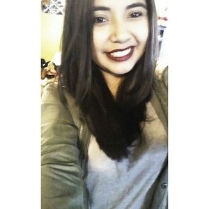 Meet your Posher, Celeste